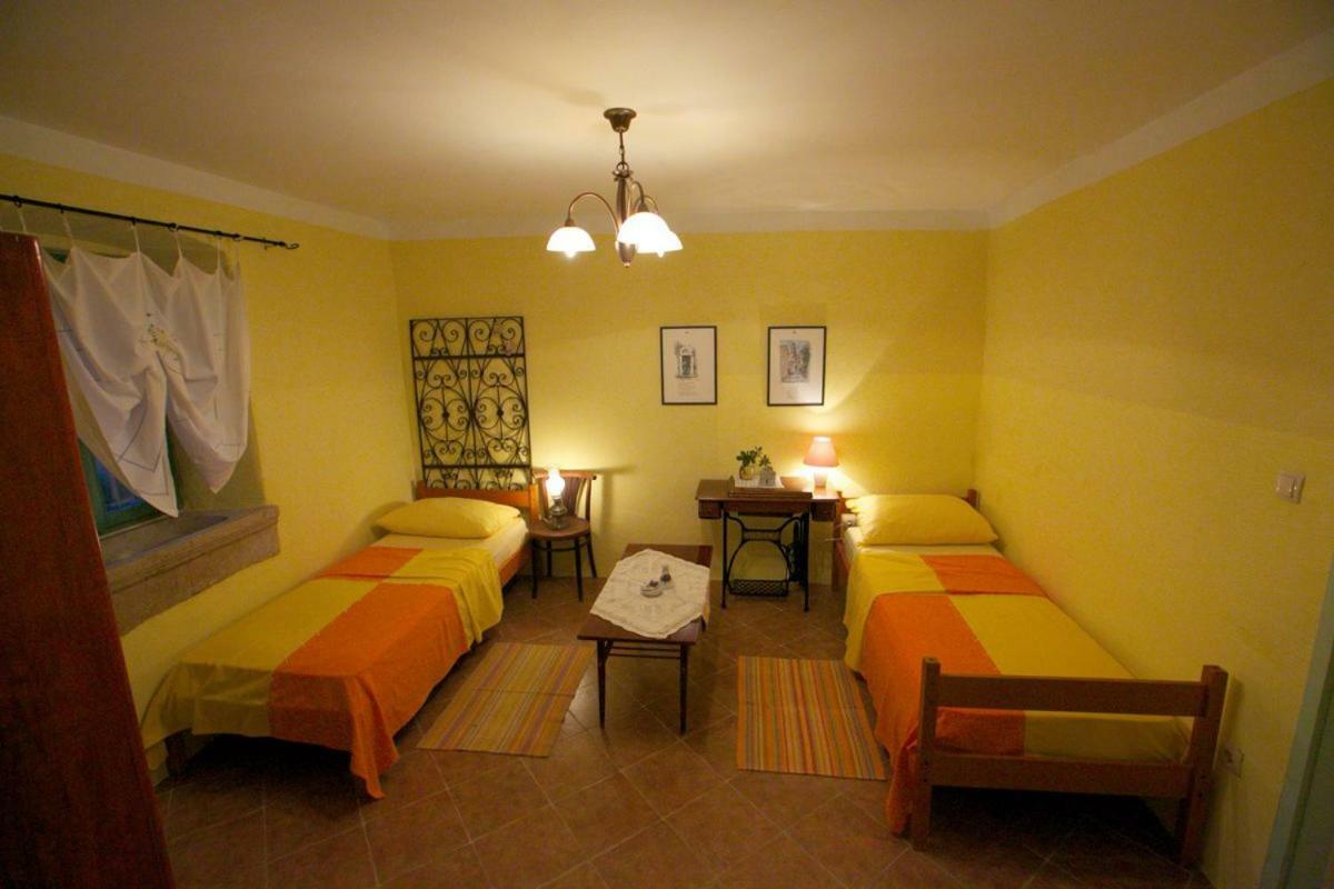 Abeona Mediterranean Villa Drivenik Esterno foto