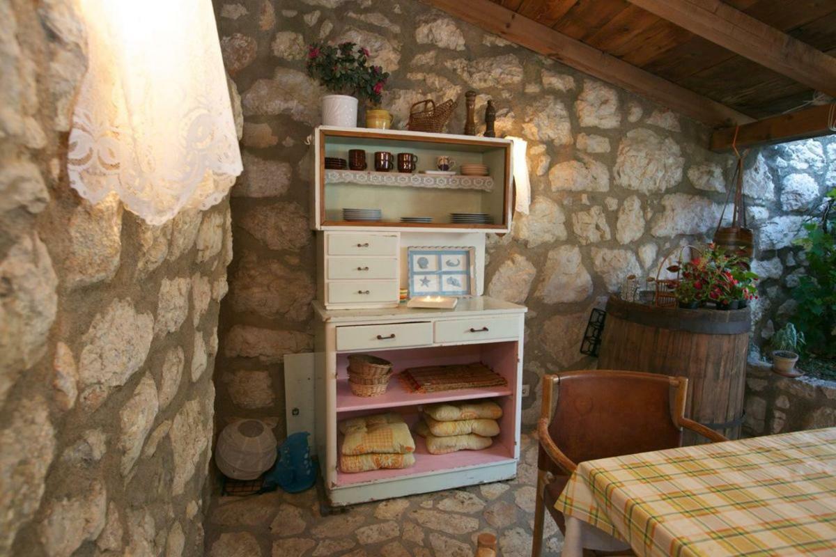 Abeona Mediterranean Villa Drivenik Esterno foto